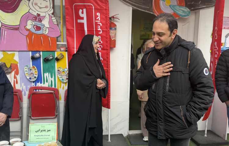 جلسه ارائه کارنامه نیمسال اول و نمایشگاه فعالیت های فوق برنامه 51