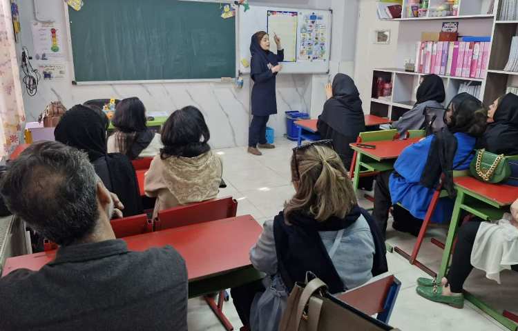 جلسه ارزشیابی توصیفی-کیفی 12