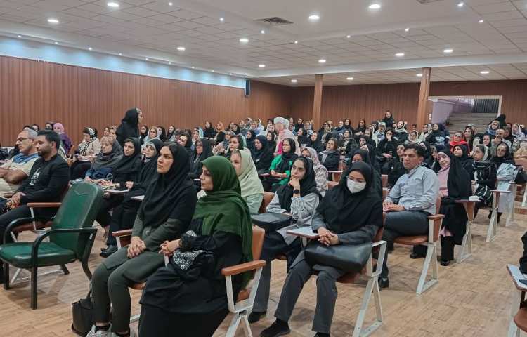 جلسه انتخاب انجمن اولیا و مربیان 8