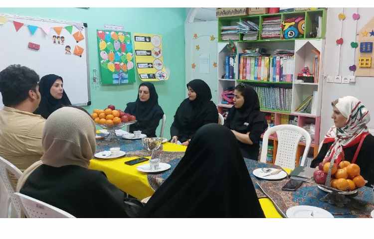 جلسه انجمن اولیا مربیان