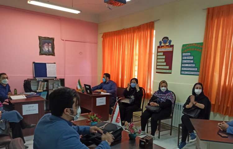 جلسه انجمن اولیا و مربیان 1