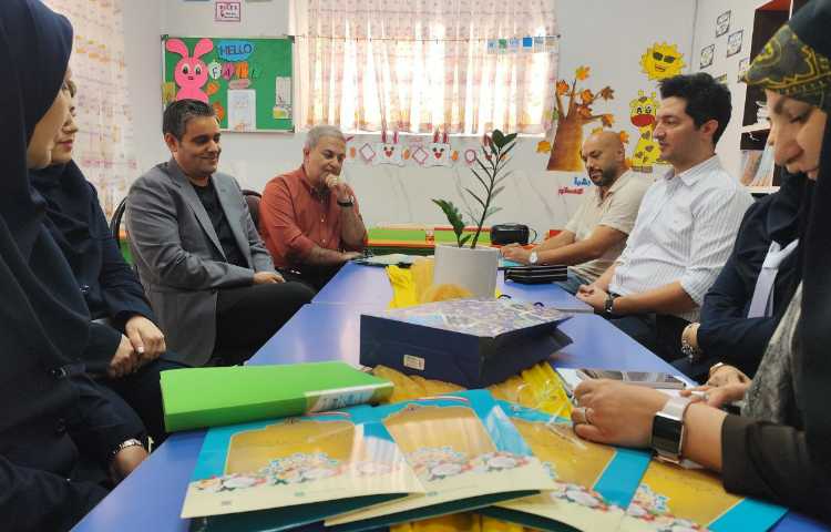 جلسه انجمن اولیا و مربیان 1