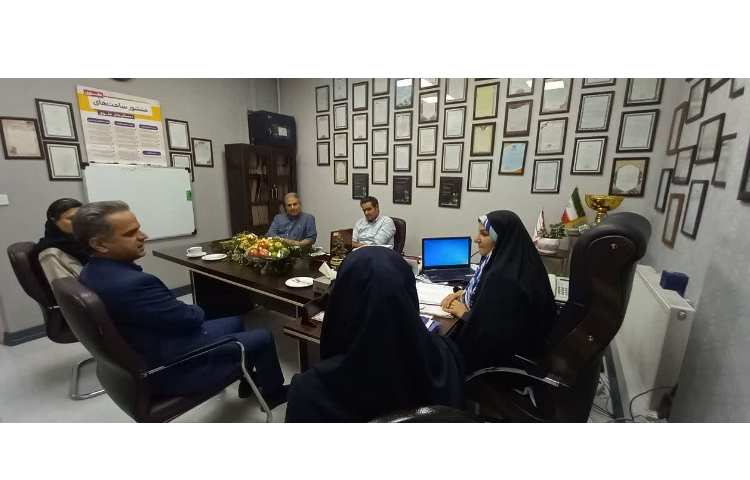 جلسه انجمن اولیا و مربیان 2