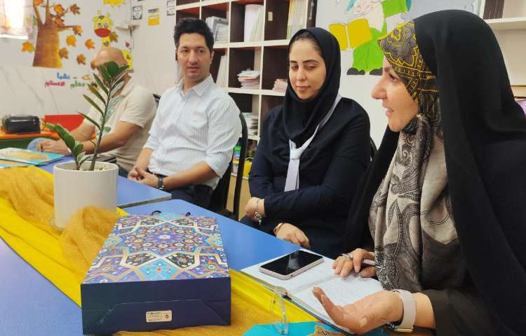 جلسه انجمن اولیا و مربیان 2