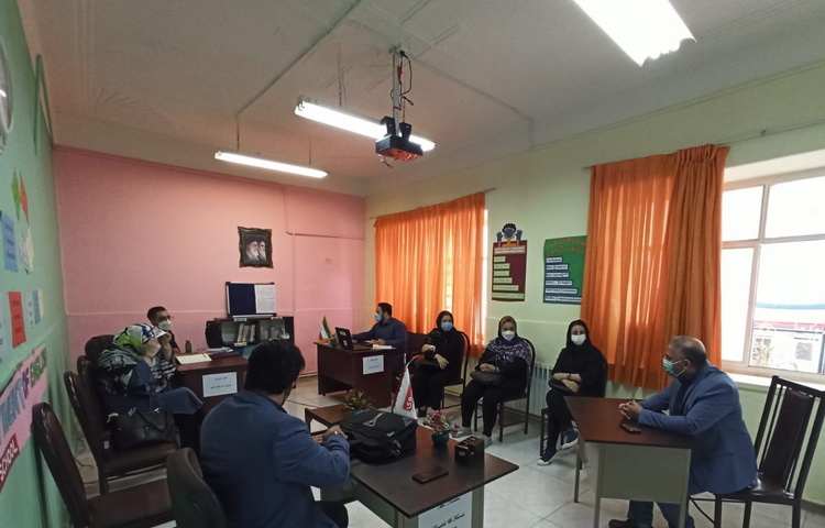 جلسه انجمن اولیا و مربیان 3