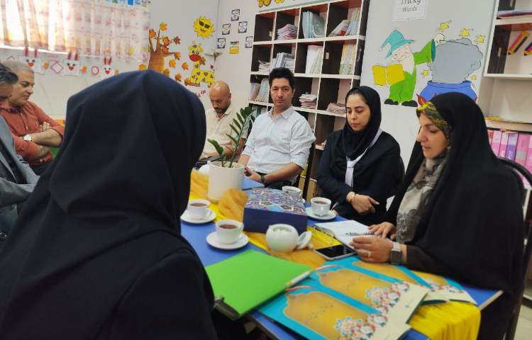 جلسه انجمن اولیا و مربیان 6