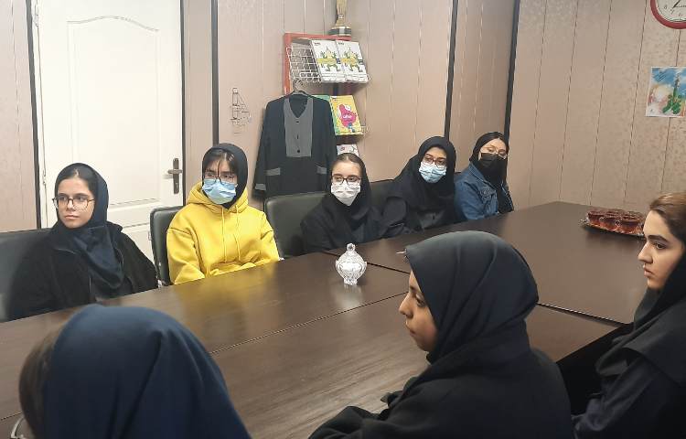 جلسه انجمن دانش آموزی 2