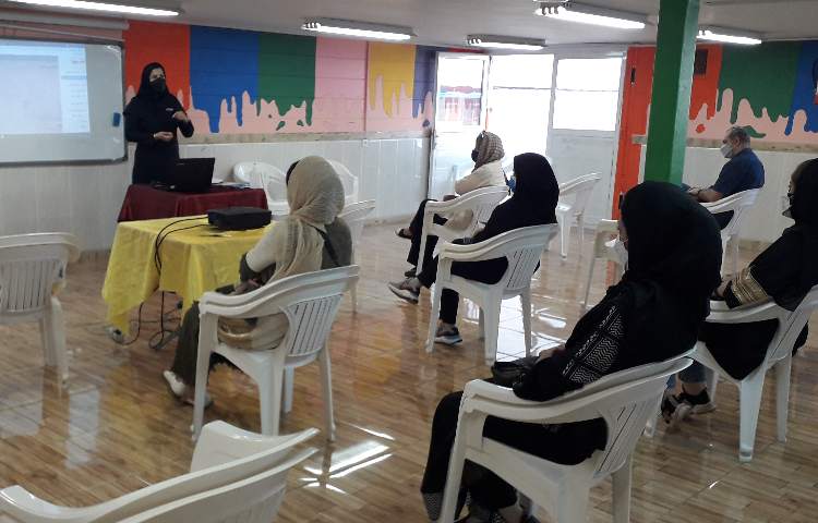 جلسه اولیای دوم دبستان 5