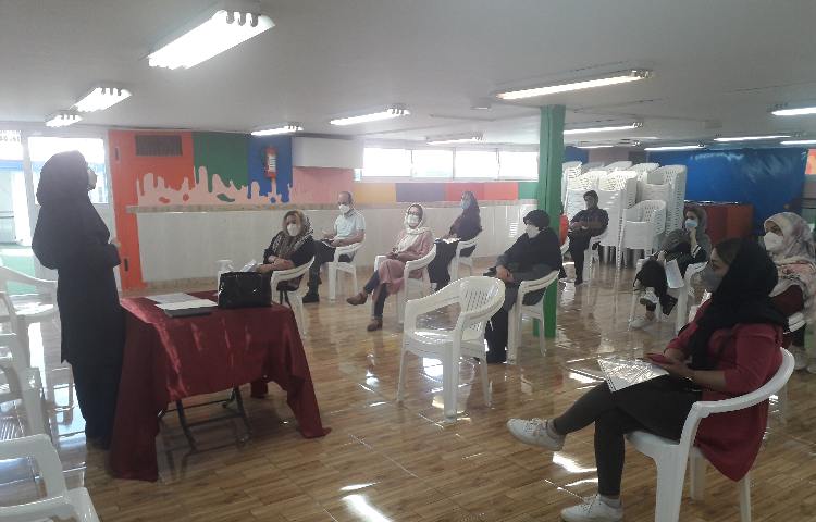 جلسه اولیا سوم دبستان 1