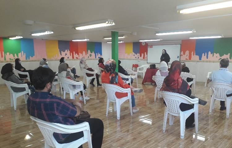 جلسه اولیا سوم دبستان 4