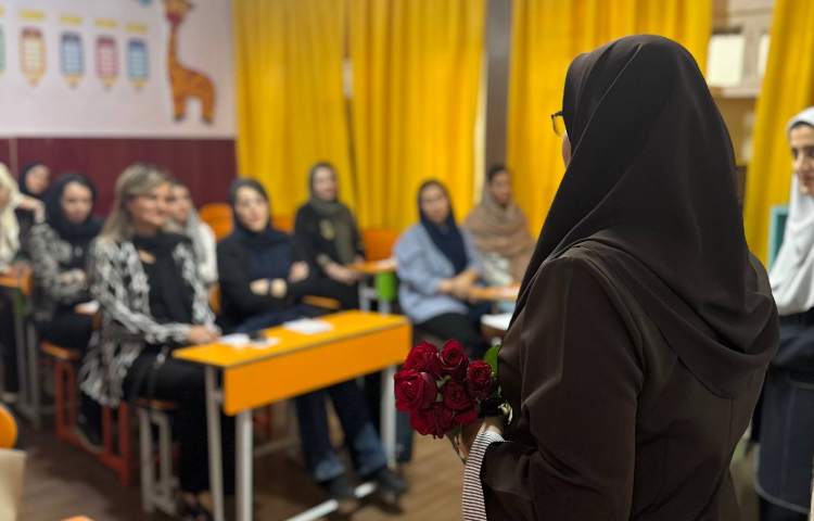 جلسه اولیا مربیان 10