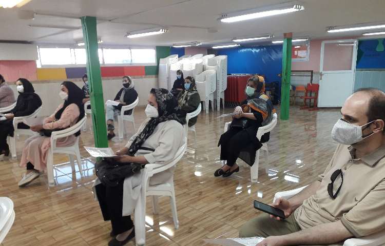 جلسه اولیا پنجم دبستان