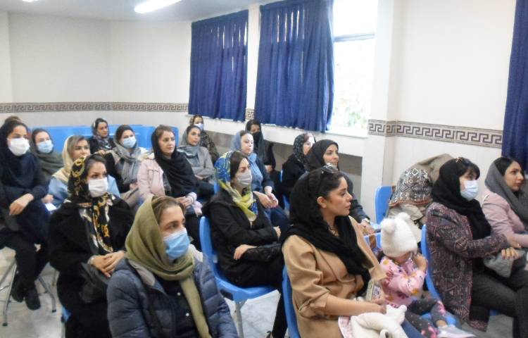 جلسه تحویل کارنامه و ارزیابی آزمون پا به پا 2