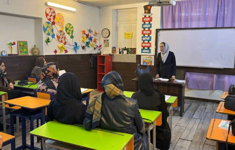 جلسه تحویل کارنامه 5