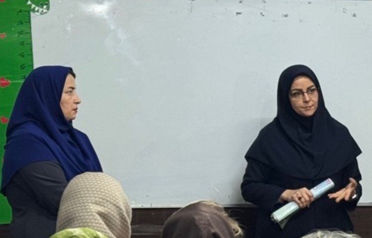 جلسه تحویل کارنامه 8