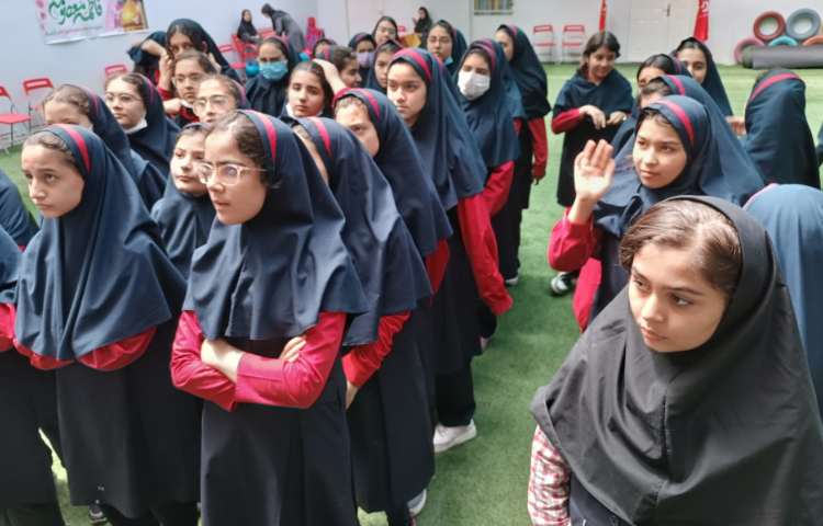 جلسه توجیهی آزمون پایان ترم پایه ششم 2