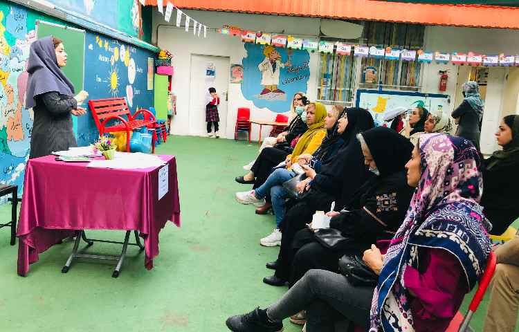 جلسه توجیهی آغاز تدریس نشانه ها