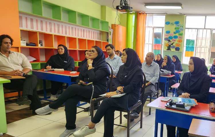 جلسه توجیهی آغاز پایگاه تابستانی و سال تحصیلی جدید 1