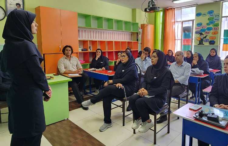 جلسه توجیهی آغاز پایگاه تابستانی و سال تحصیلی جدید 3