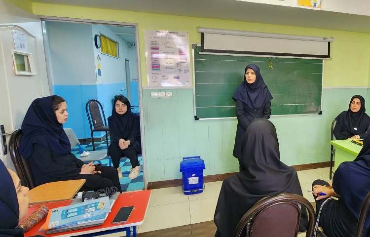 جلسه توجیهی آغاز پایگاه تابستانی و سال تحصیلی جدید 5