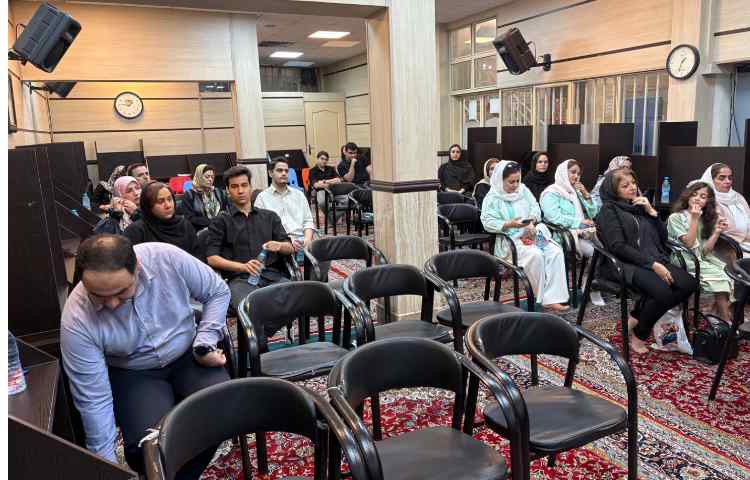 جلسه توزیع کارنامه تابستانه پایه دواردهم 1