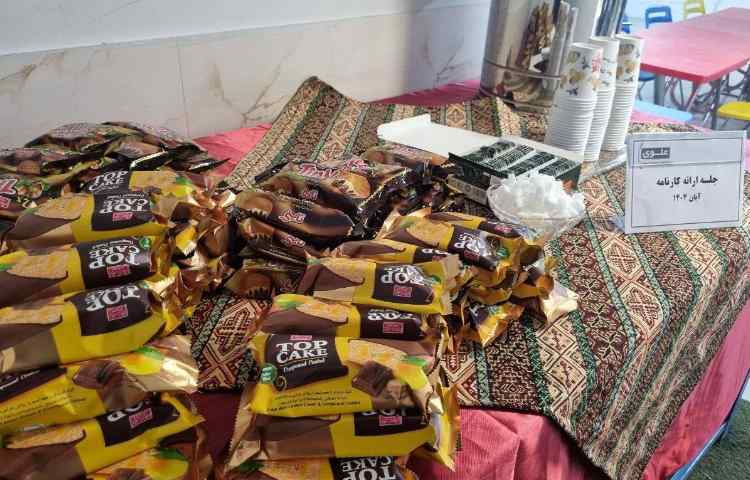 جلسه دانش‌افزایی اولیاء و ارائه کارنامه ماهانه همگام 1 7