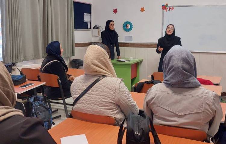 جلسه دانش افزایی اولیا و مربیان 3