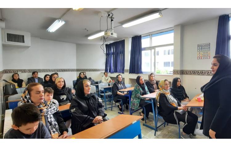 جلسه دانش افزایی اولیا 2