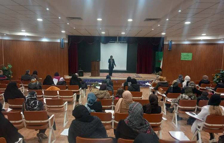 جلسه دانش افزایی با حضور خانم شیرین ولی زاده 6