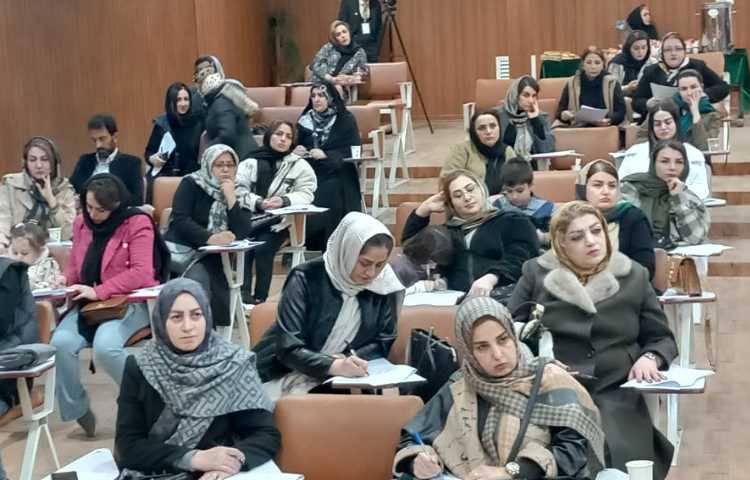 جلسه دانش افزایی با حضور خانم شیرین ولی زاده 7