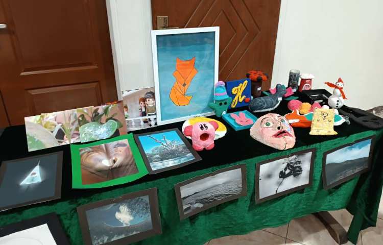 جلسه دانش افزایی و نمایشگاه دستاوردهای دانش آموزی و جلسه توجیحی اردو شیراز 4