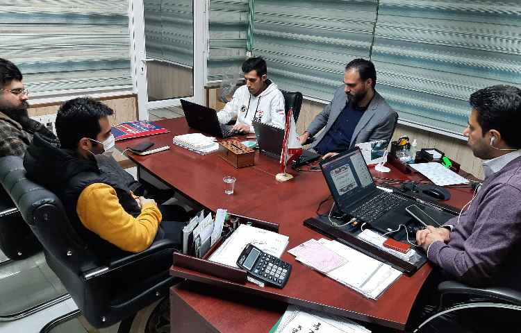 جلسه دبیران مدرسه 2