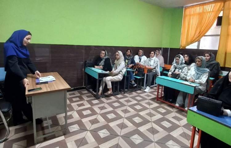 جلسه دیدار با اولیا 12