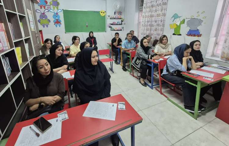 جلسه روش (آشنایی با آموزگار پایه و زبان) 11