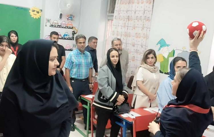 جلسه روش (آشنایی با آموزگار پایه و زبان) 16
