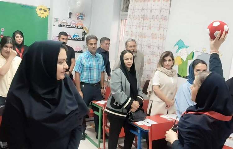 جلسه روش (آشنایی با آموزگار پایه و زبان) 19