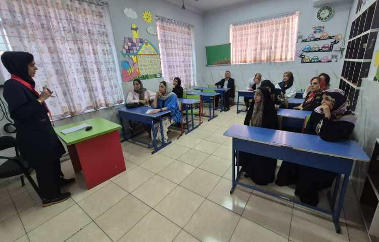 جلسه روش (آشنایی با آموزگار پایه و زبان) 7