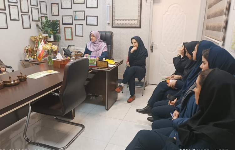 جلسه شورای آموزگاران 3