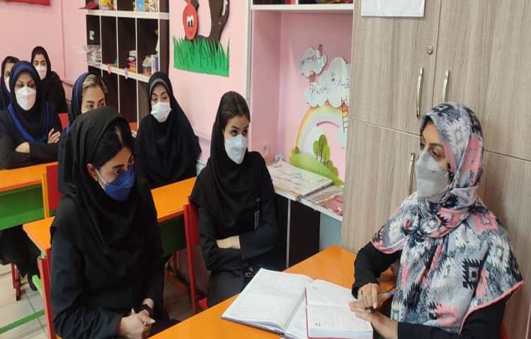 جلسه شورای آموزگاران 7