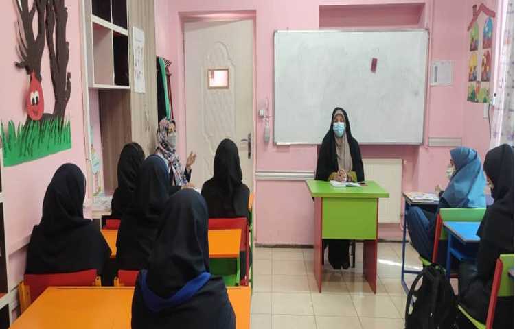 جلسه شورای آموزگاران 8