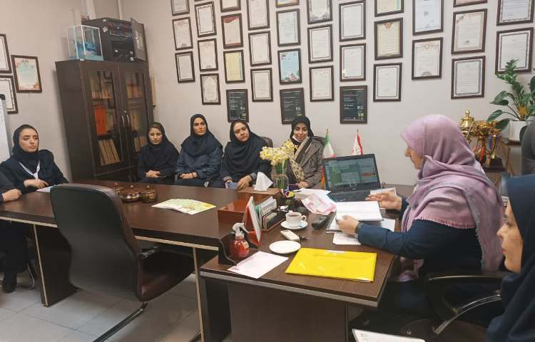 جلسه شورای آموزگاران