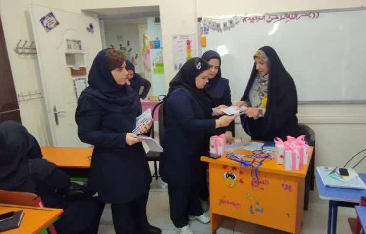 جلسه شورای دبستان 9