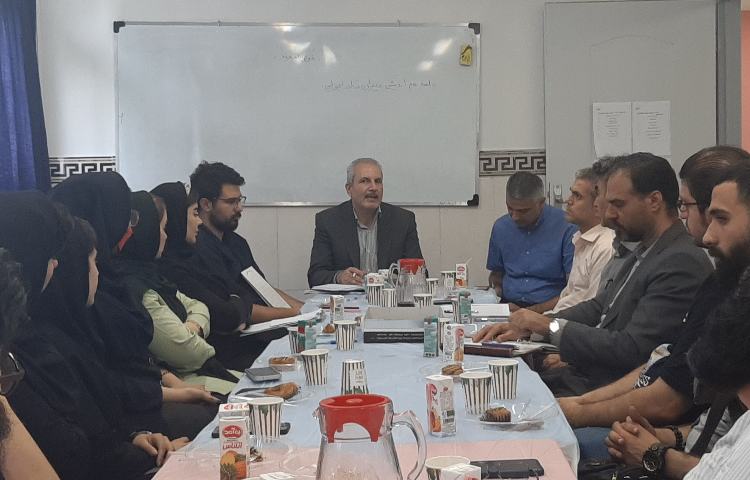 جلسه شورای دبیران 1