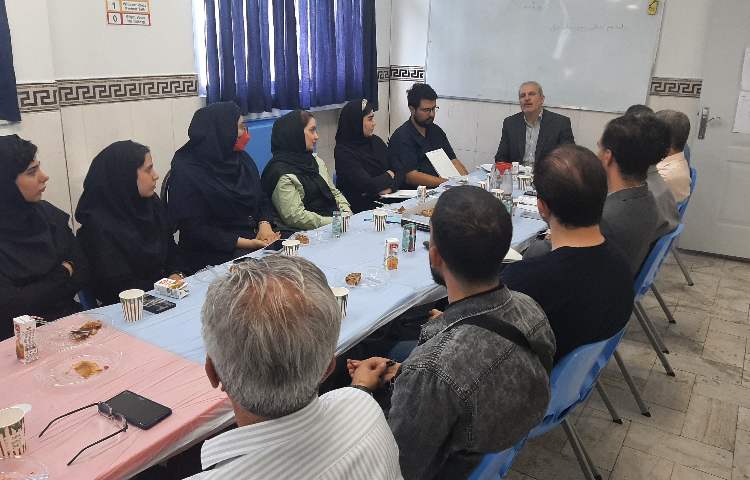 جلسه شورای دبیران 3