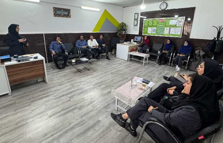 جلسه شورای معلمین 1