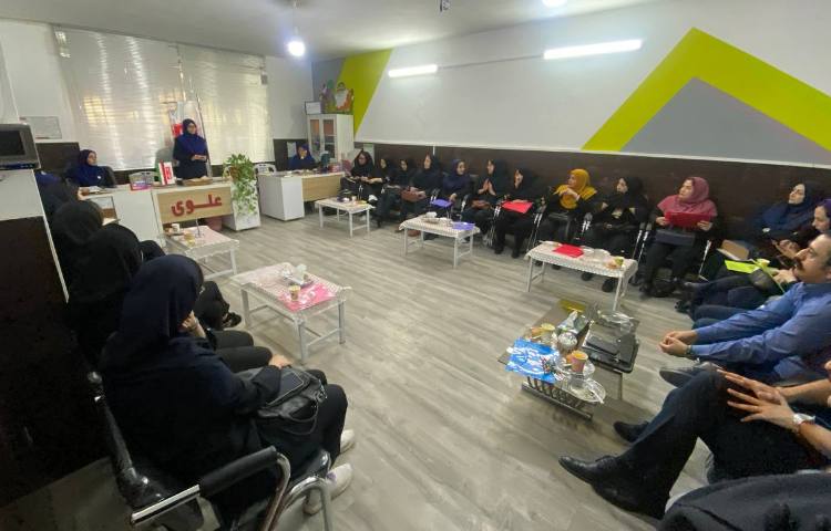 جلسه شورای معلمین 6