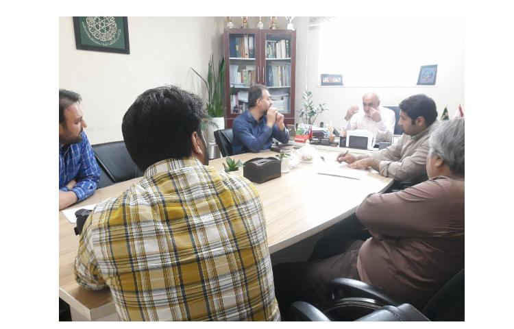 جلسه شورای کیفیت بخشی دبیرستان 3