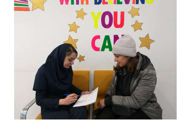 جلسه فردی اولیا با معلمین 5