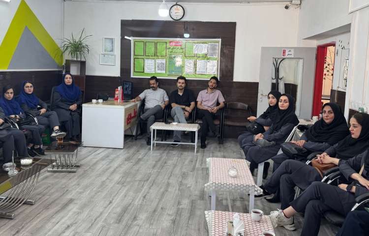 جلسه قدردانی از آموزگاران 4