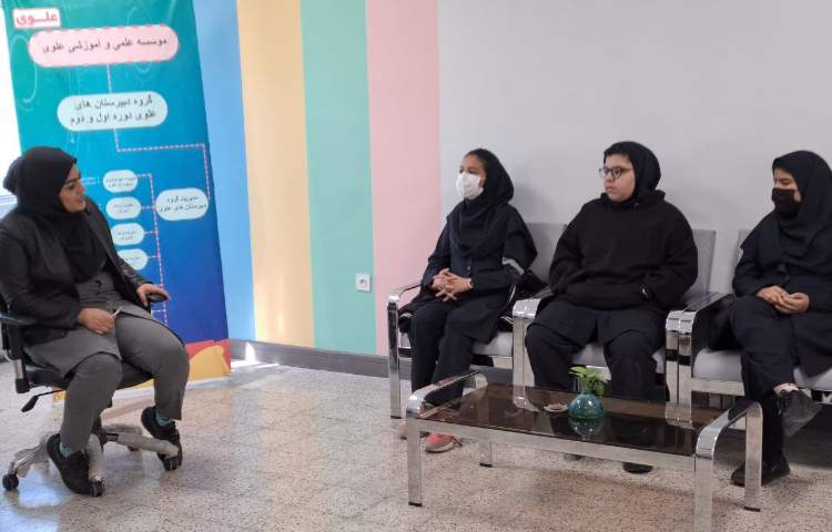 جلسه مدیریت با نماینده کلاس های متوسطه اول 2